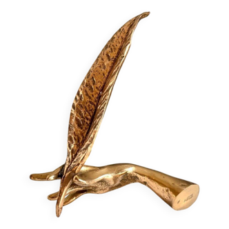 Sculpture en bronze doré par Yves Lohé - plume
