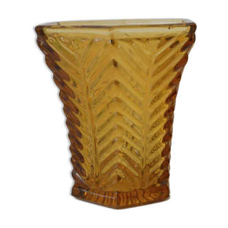 Vase en verre jaune miel