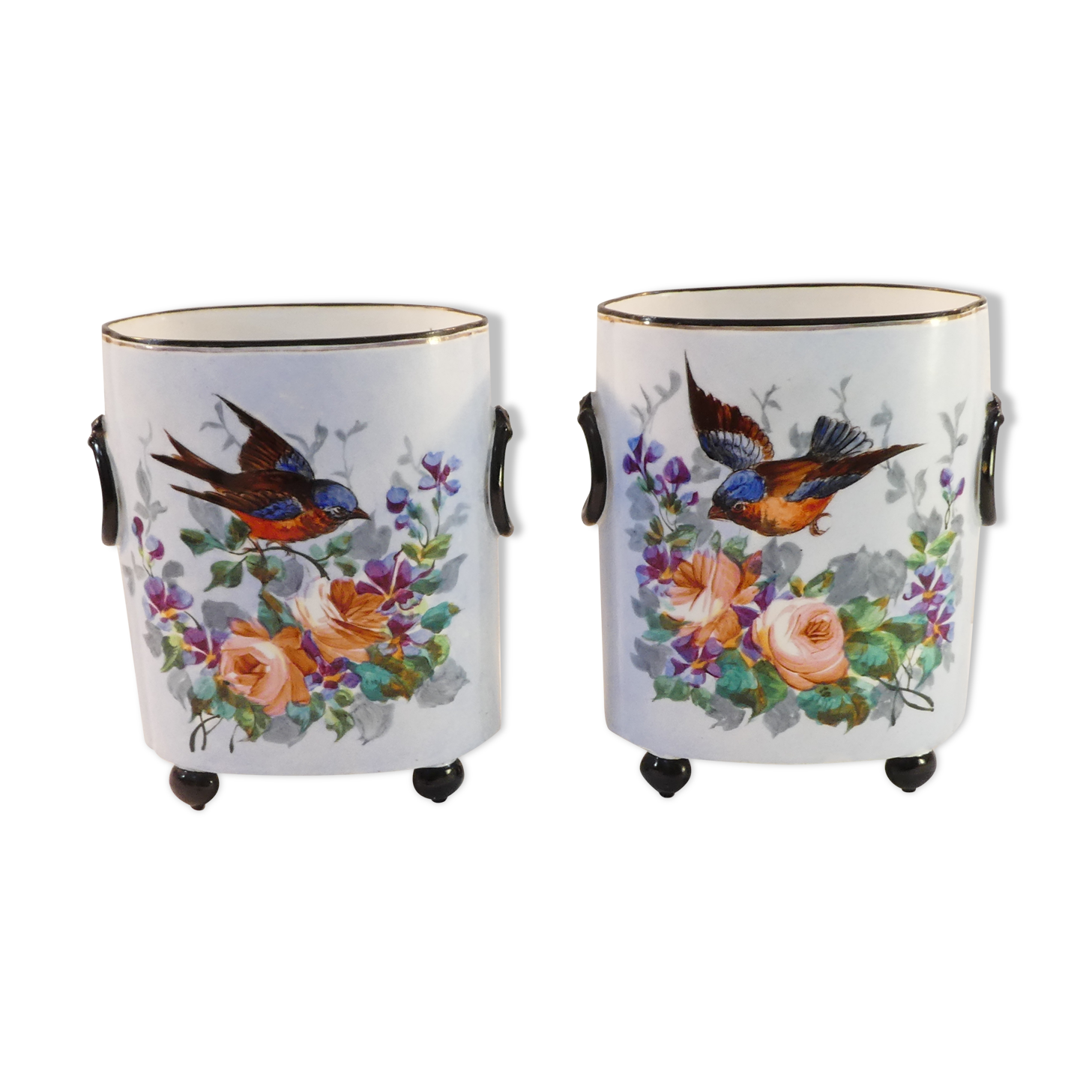 Pair of porcelain bird vase from Limoges william guerin