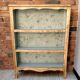 Small upcycled vintage bookshelf – Wood and floral background