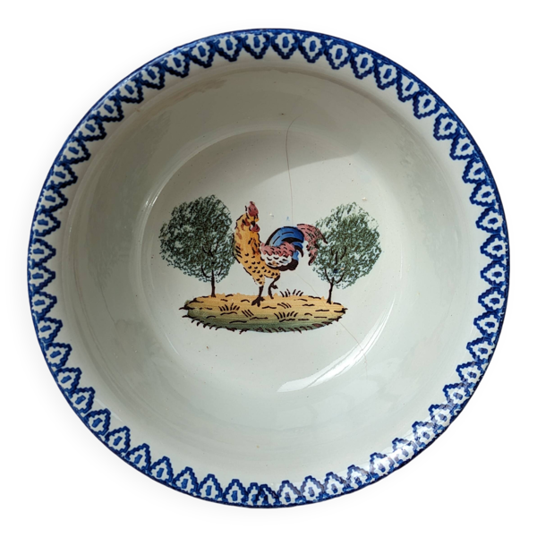 Ancien plat de service creux motif coq Saint Clément France