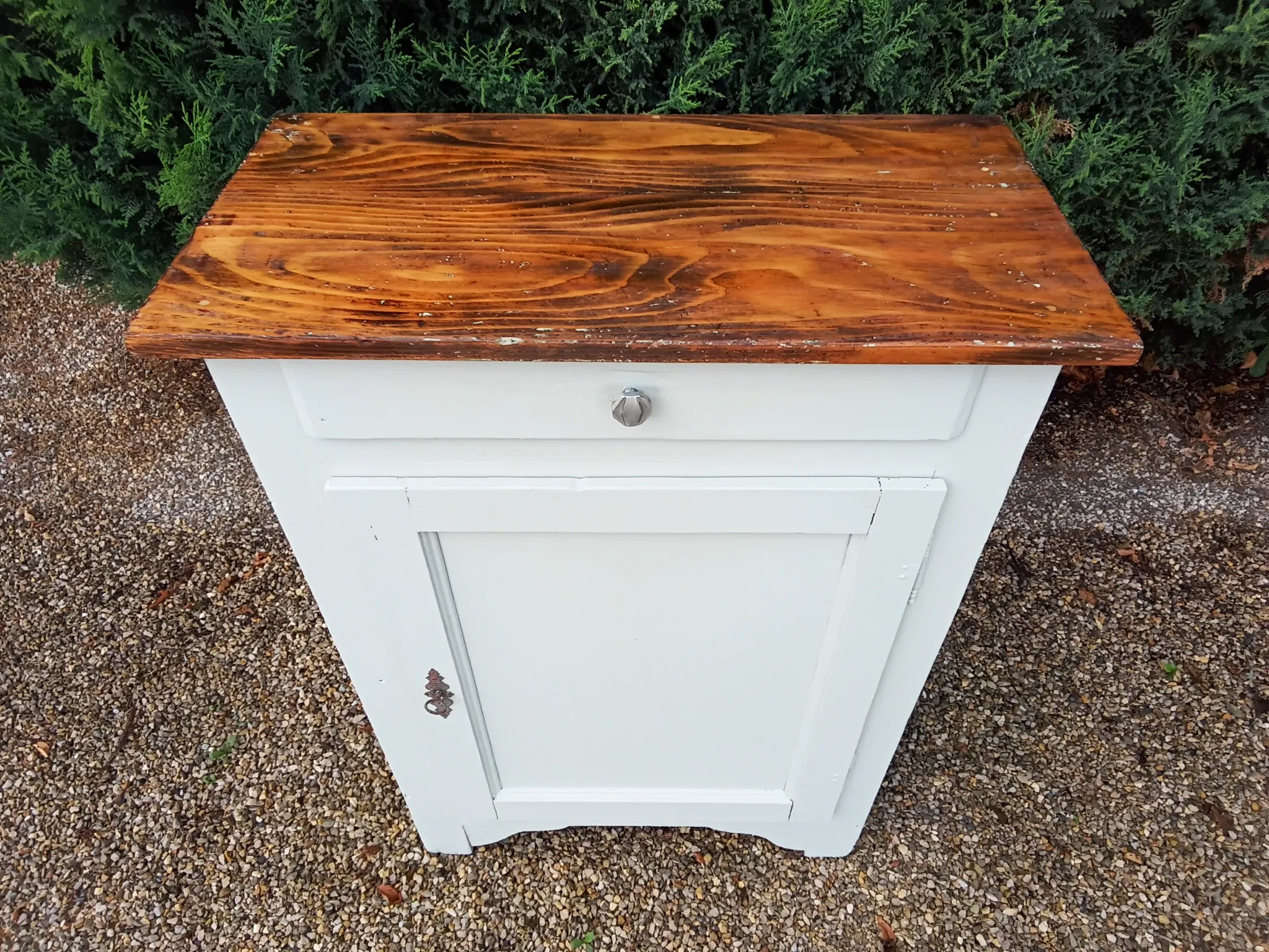 Antique confit pot