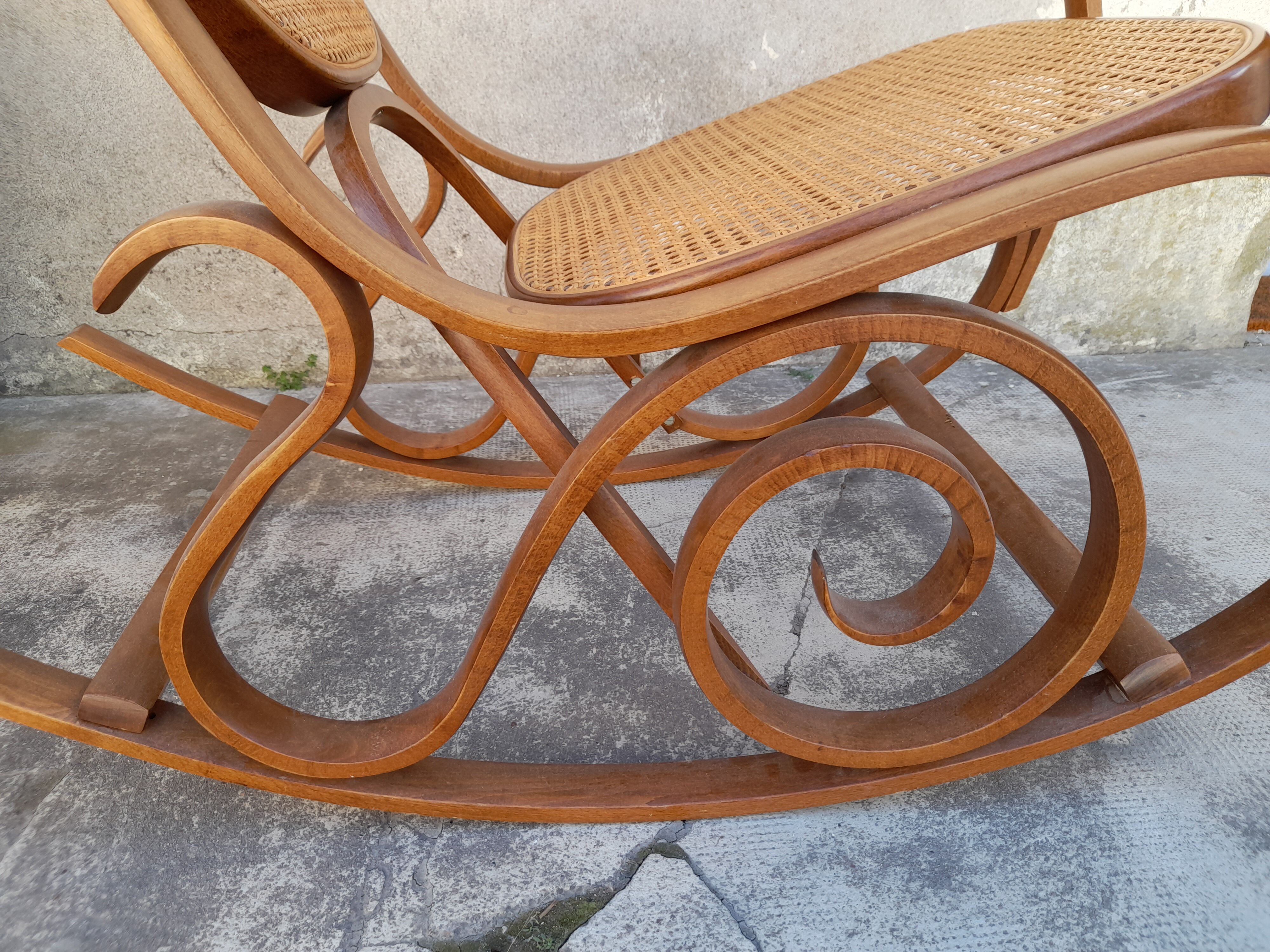 Rocking-chair canne by Luigi Crassevig Italy