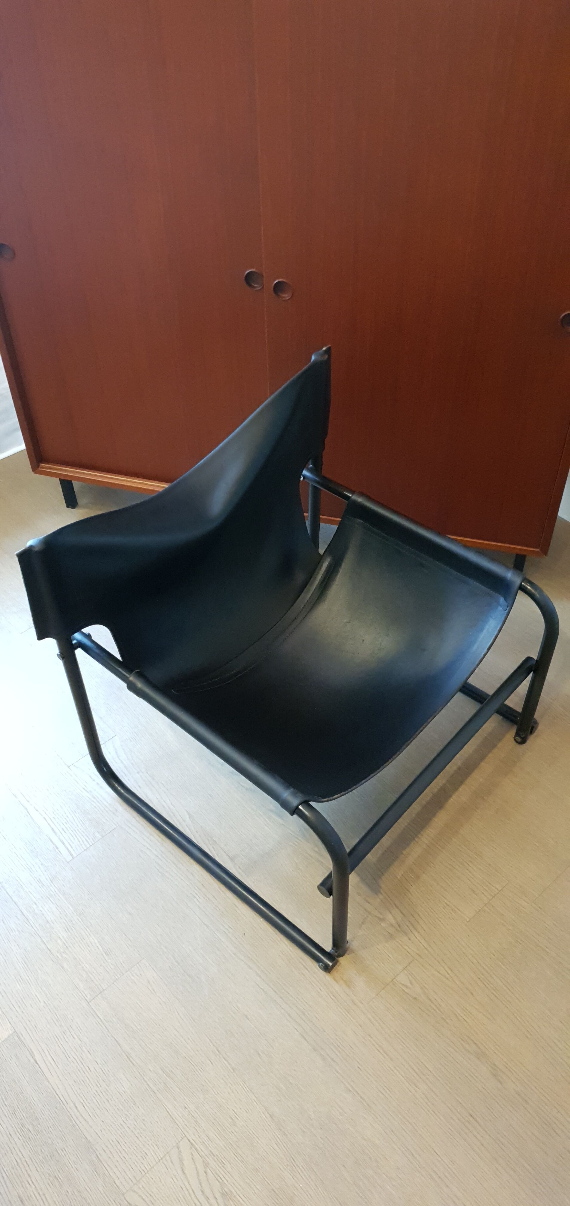 Sling T1 armchair by Rodney Kinsman, OMK 1965