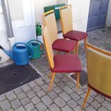 4 chaises