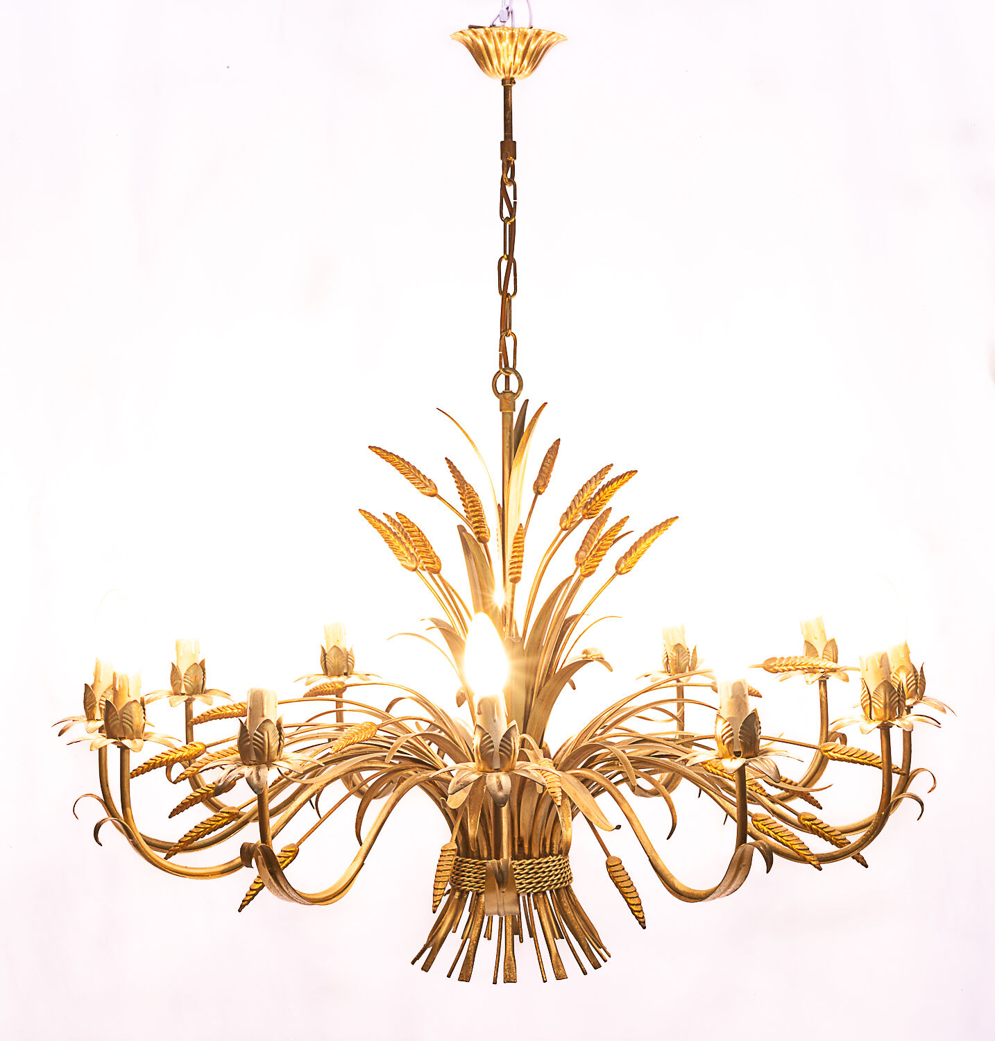 Pair of 12-burner wheat sheaf chandeliers by Hans Kogl