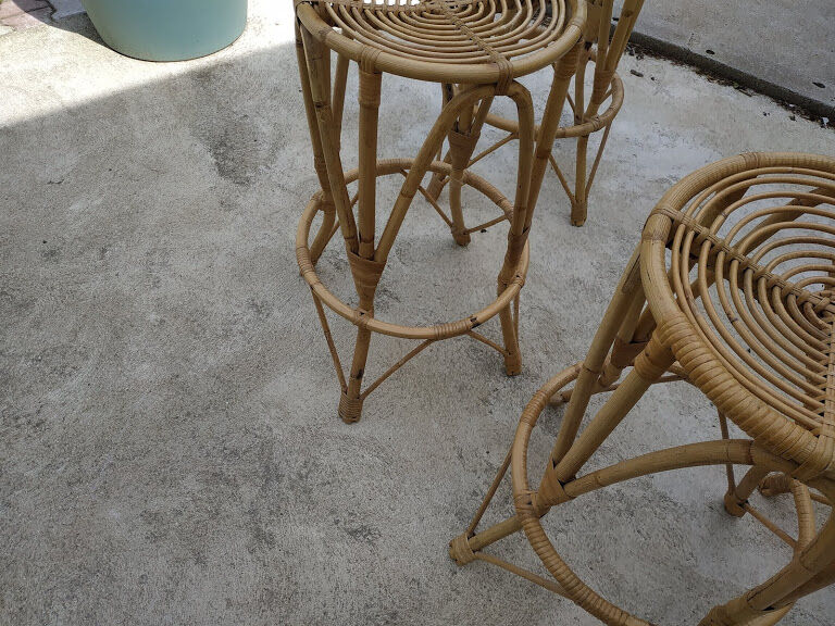 4 vintage rattan stools