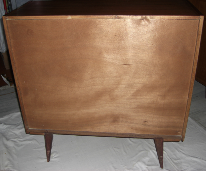 Dresser vintage Scandinavian year 50