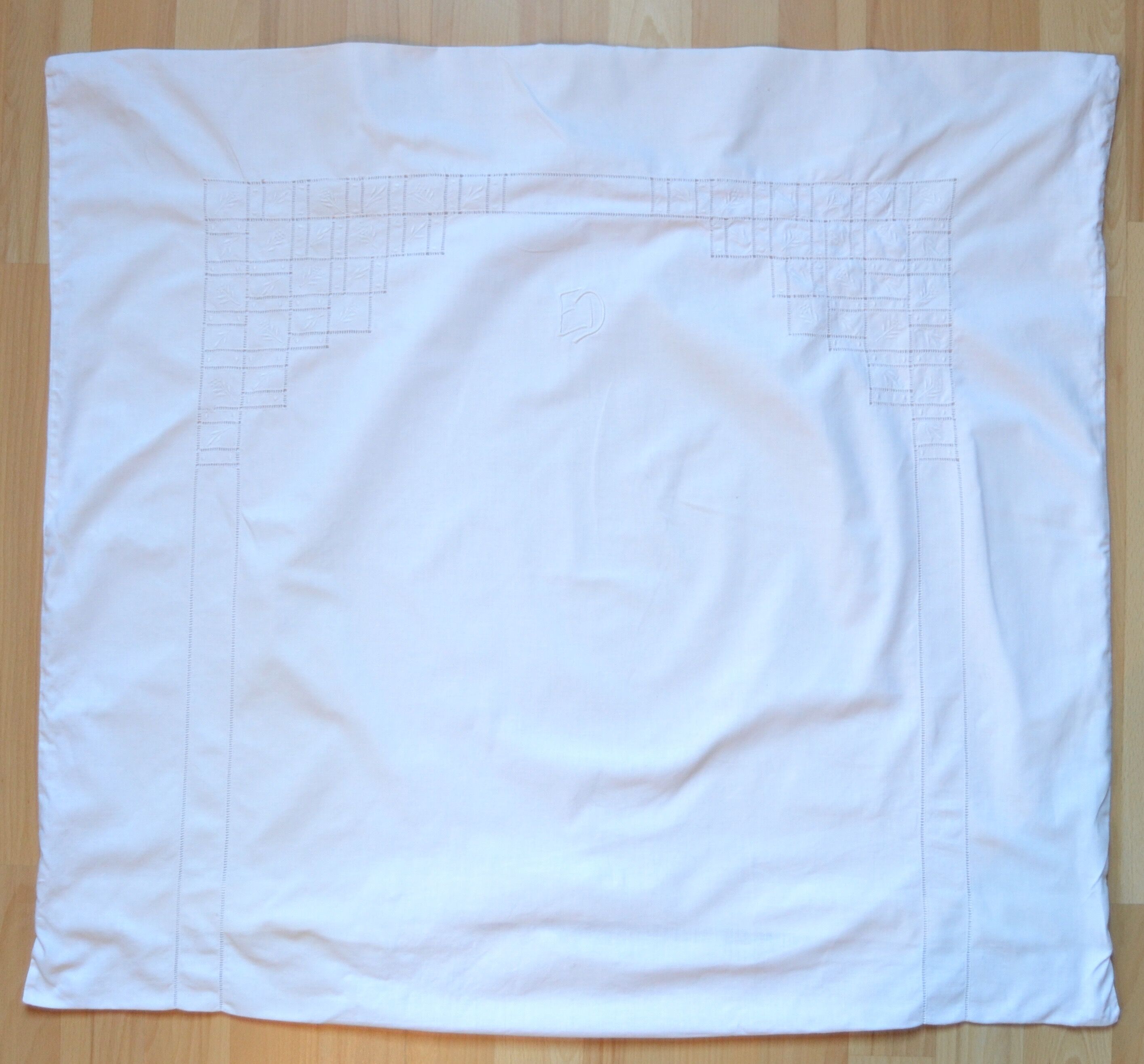 Embroidered pillowcase monogrammed ED