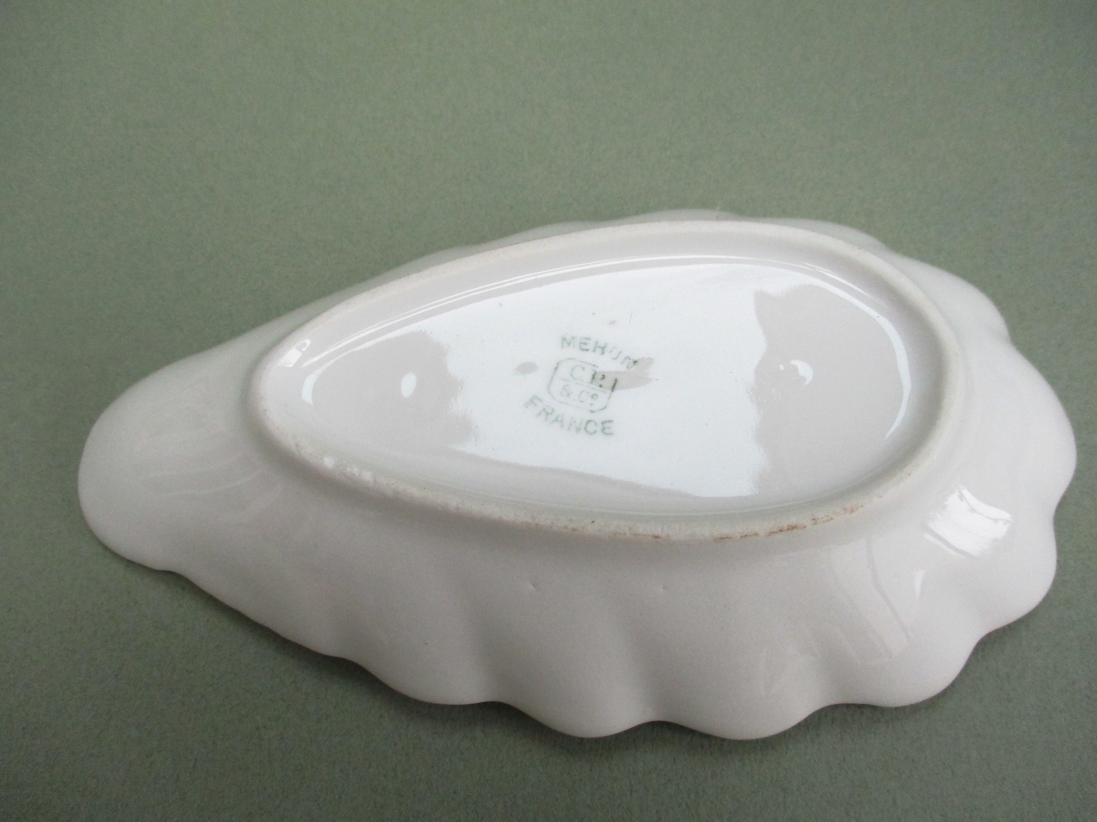 White-fire porcelain dish - Charles Pillivuyt shell
