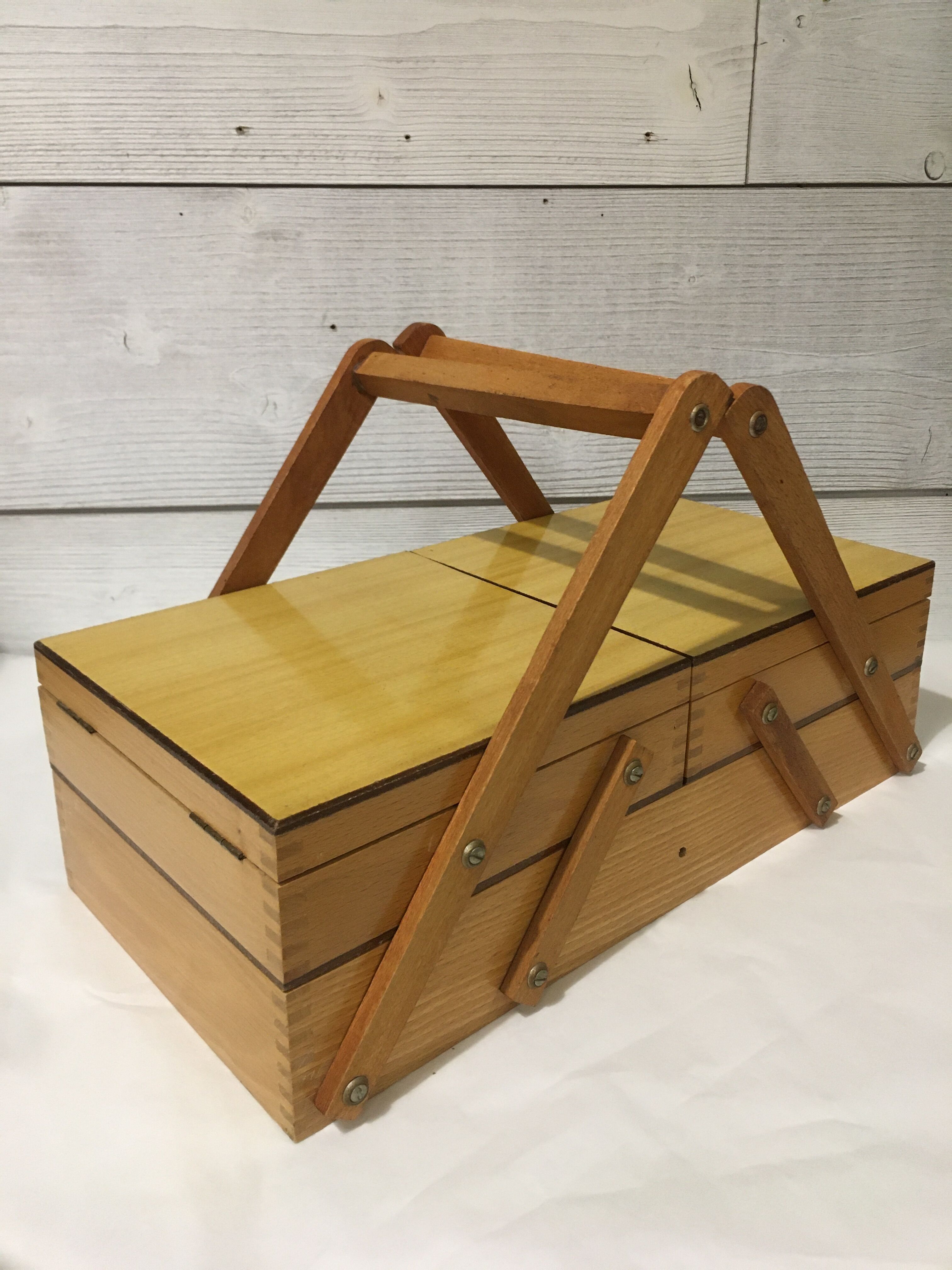 Wood sewing box