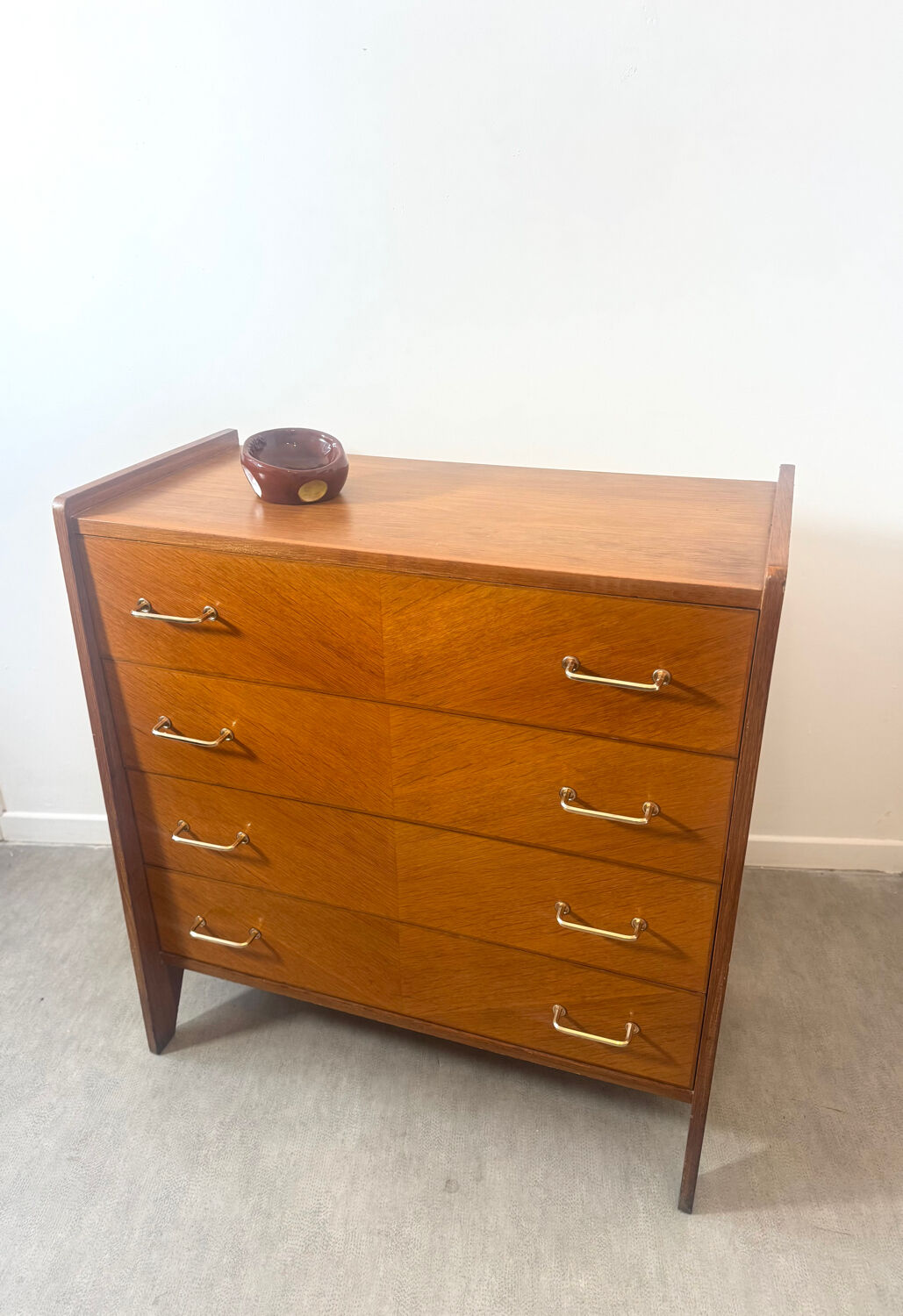 Vintage chest of drawers