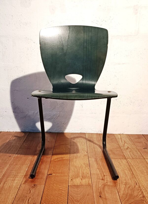 Chaise de cantine vintage