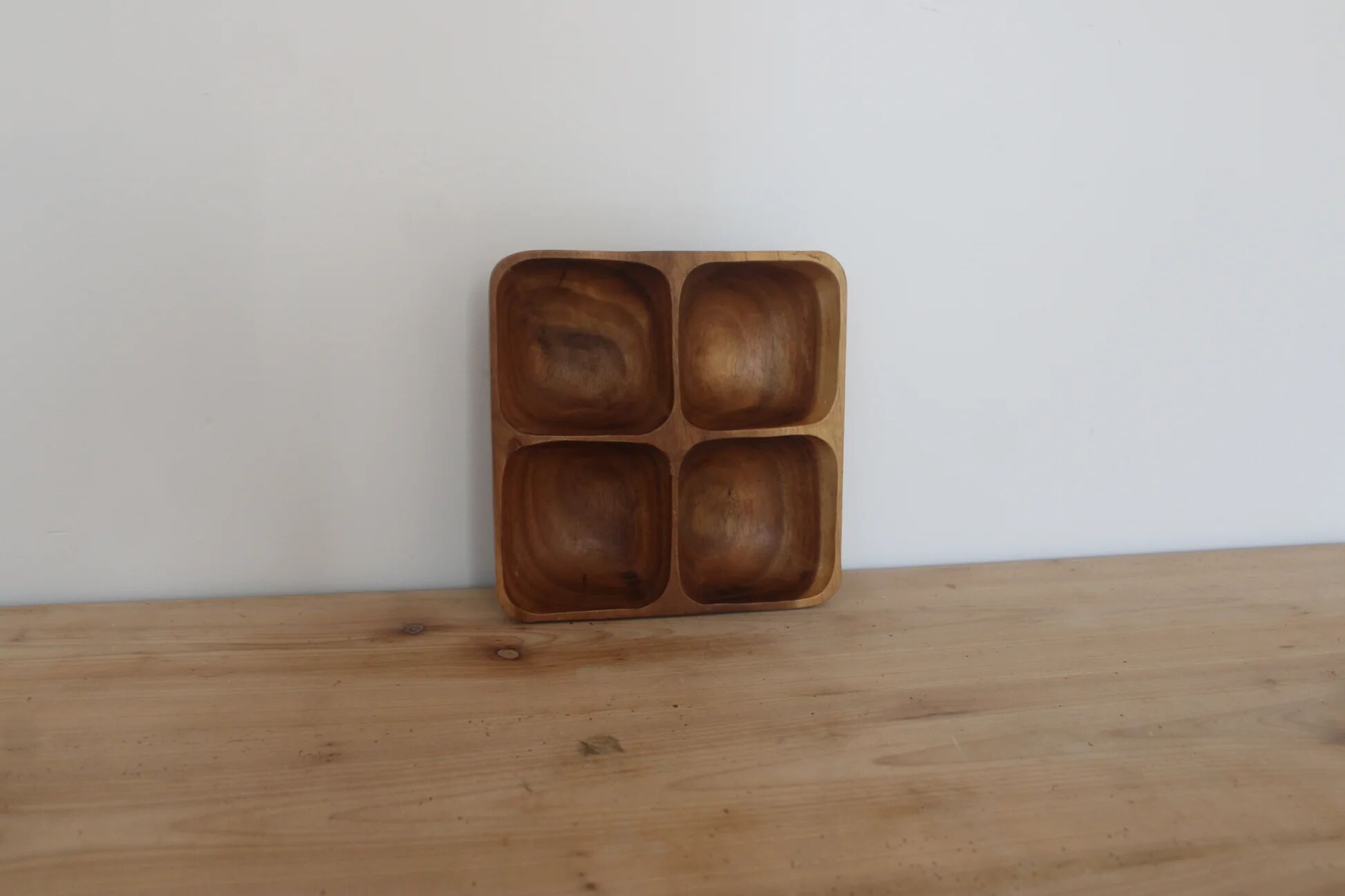 Vintage exotic wood aperitif platter – 4-compartment monkey pod style dish
