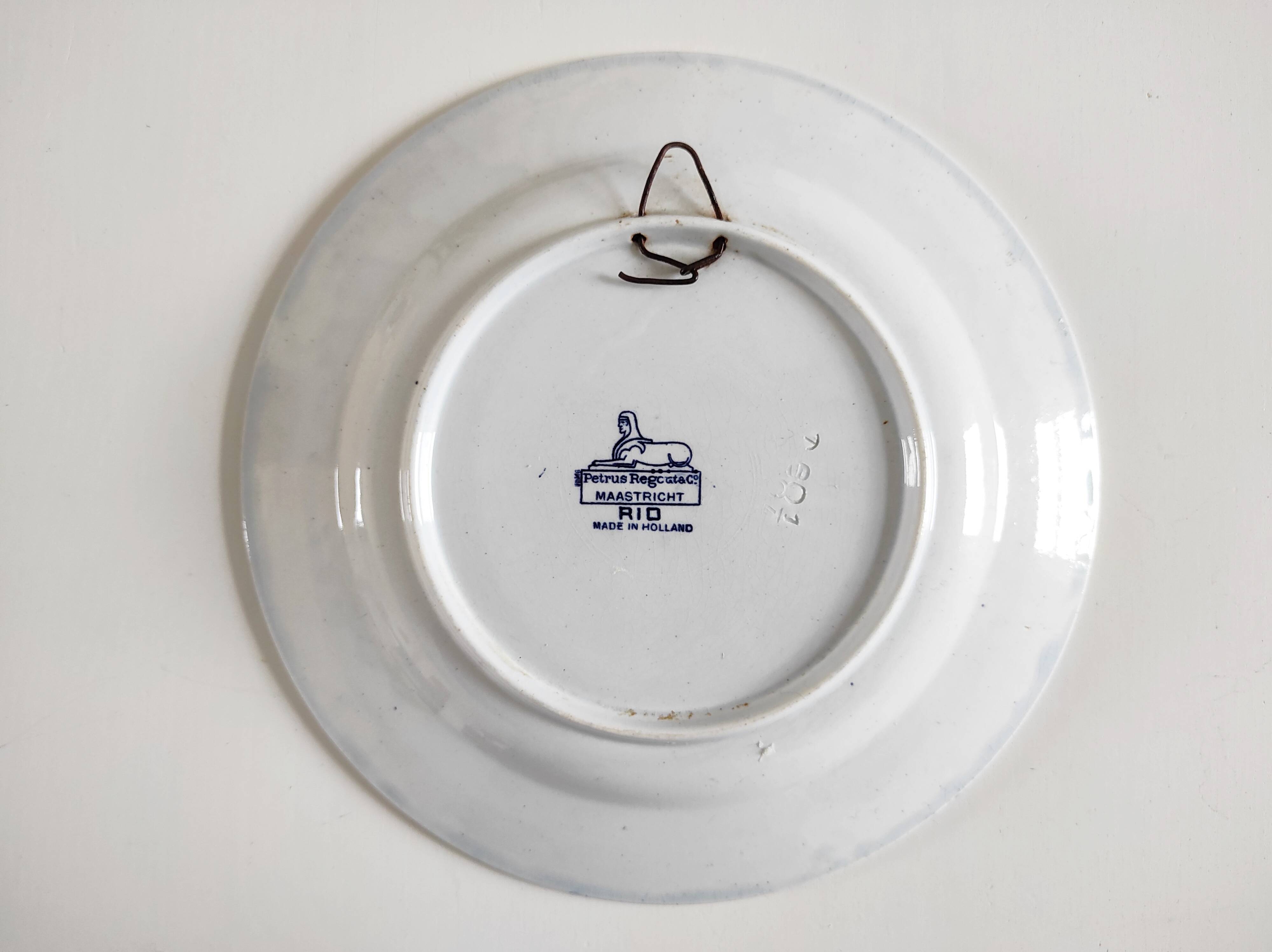 Plate asian decor Petrus regout Maastricht