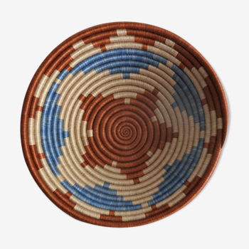 African mural basket