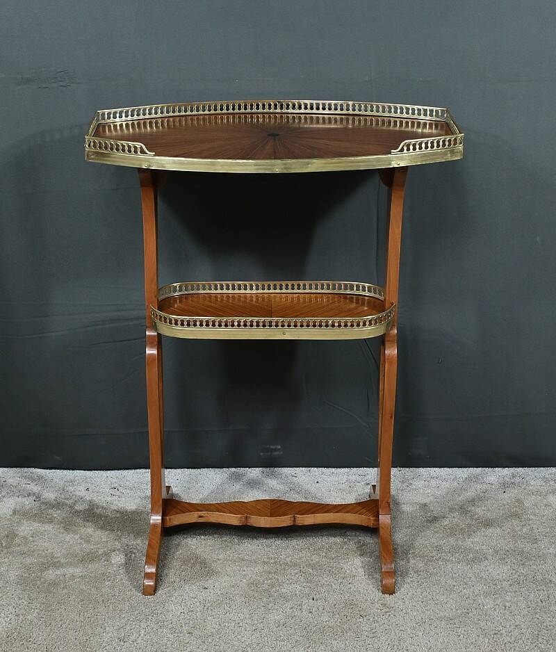 Louis XVI style mahogany veneer coffee table – Late 19th century