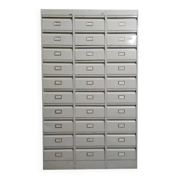 Armoire industrielle métallique à casiers ATAL