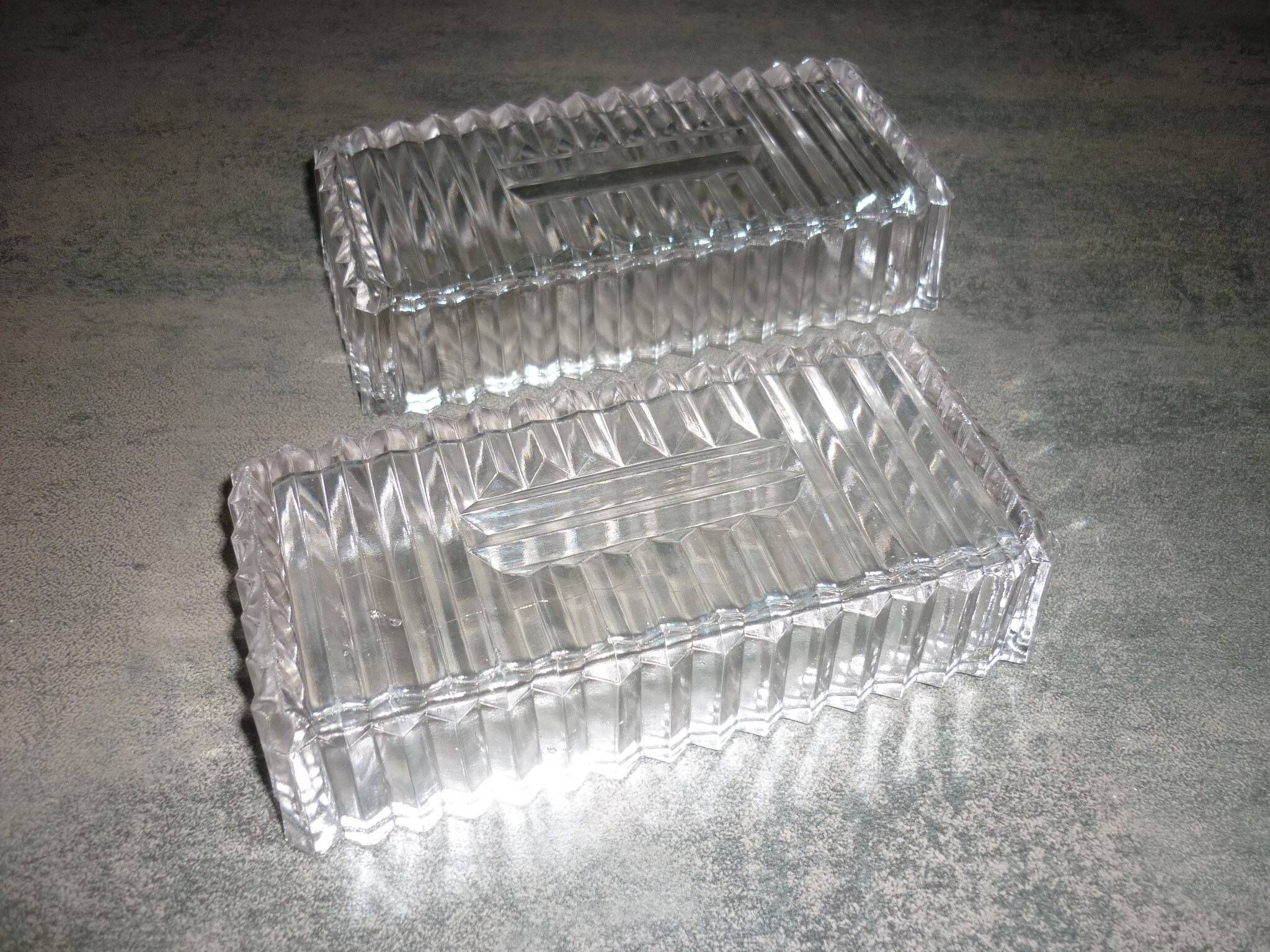 Art-deco molded glass bowls