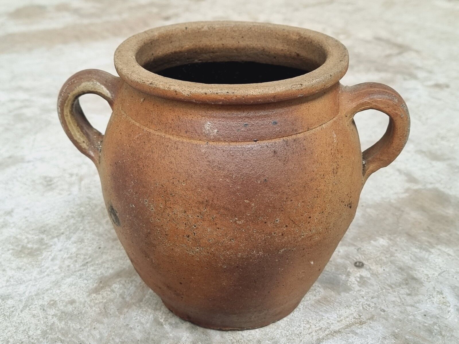 Antique French grespot confit pot