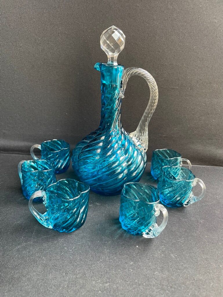 Liquor service in 1/2 blue crystal XIXth