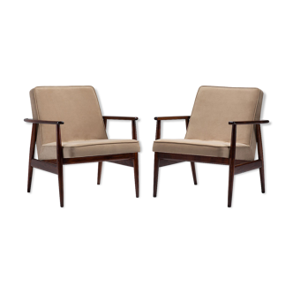 Paire de fauteuils GFM des années 1960