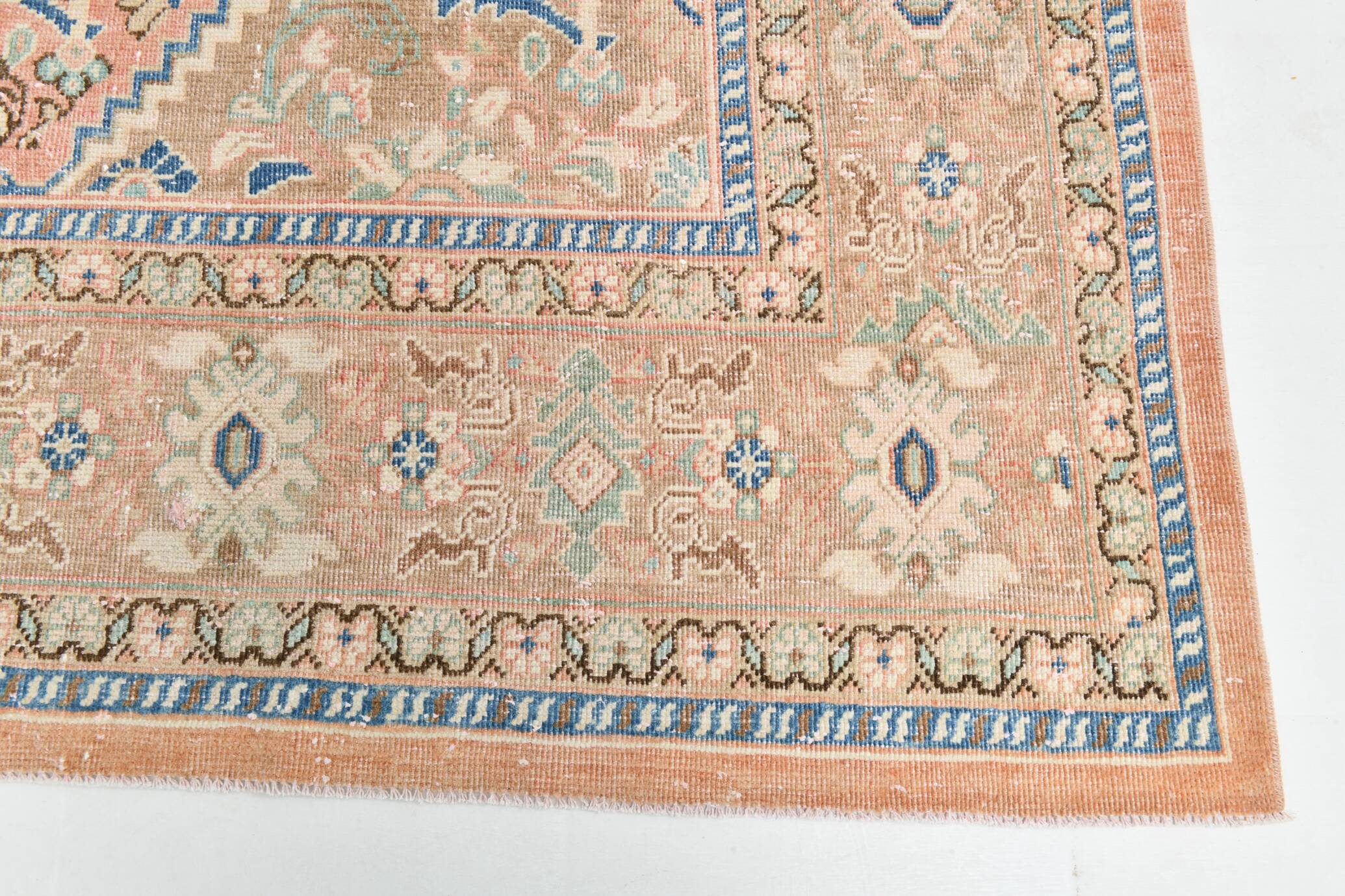 Pink Elegant Decorative Vintage Persian Rug For Living Room, 284x393 Cm