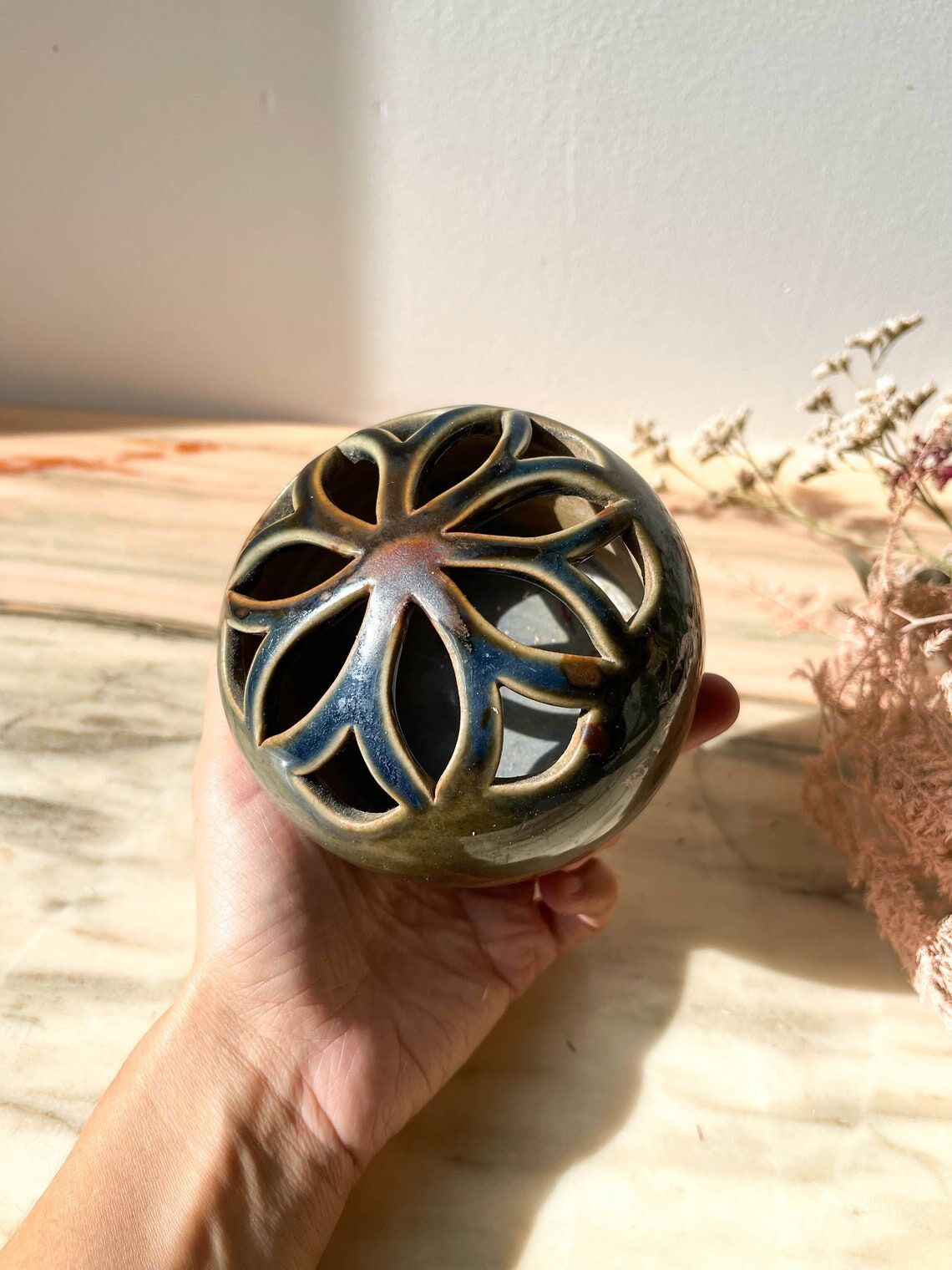 Vintage ceramic flower pick