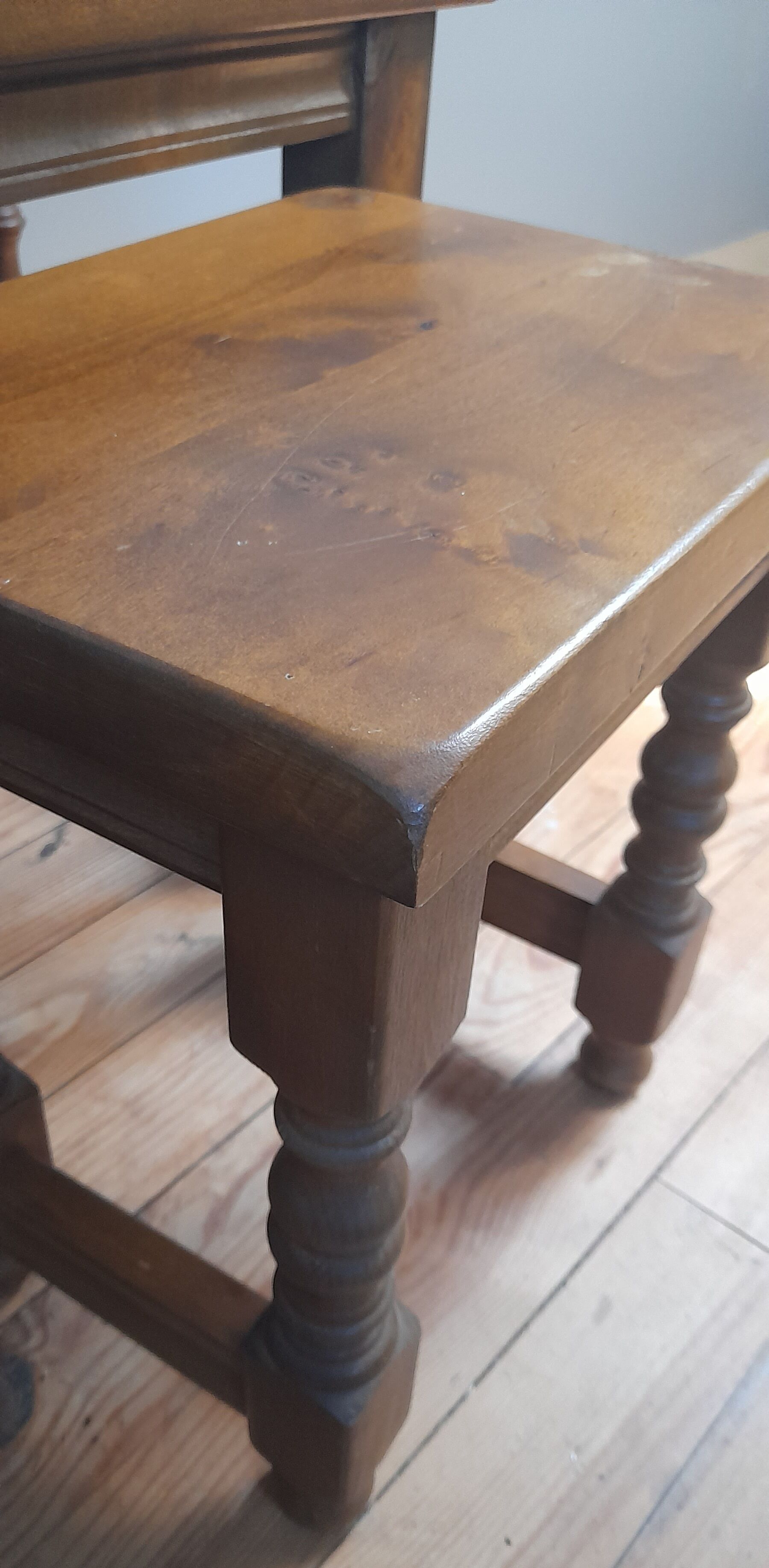 2 solid wood trundle tables, turned legs 80