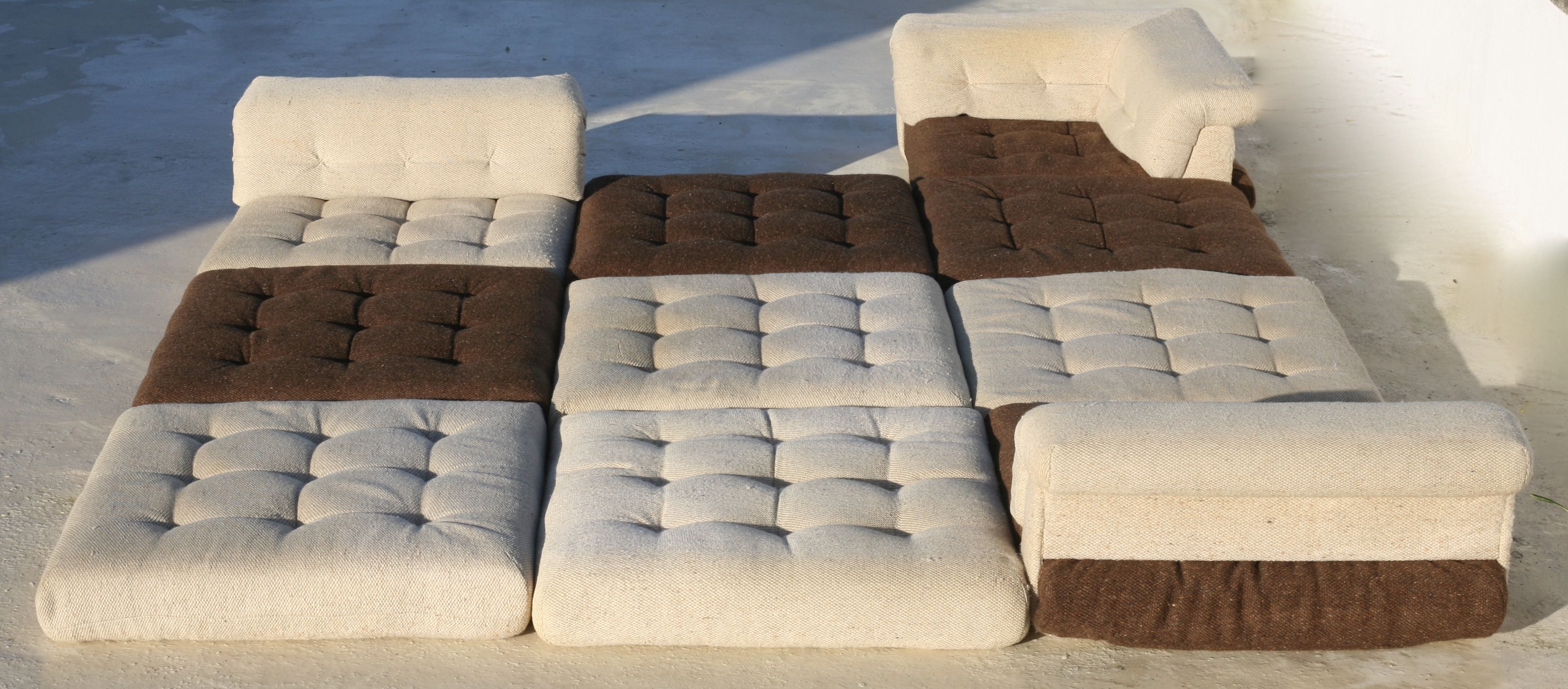 Modular sofa Mah Jong, Hans Hopfer, France, 1971. Roche Bobois Edition.