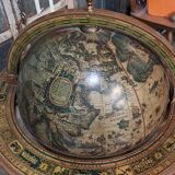 Globe Bar