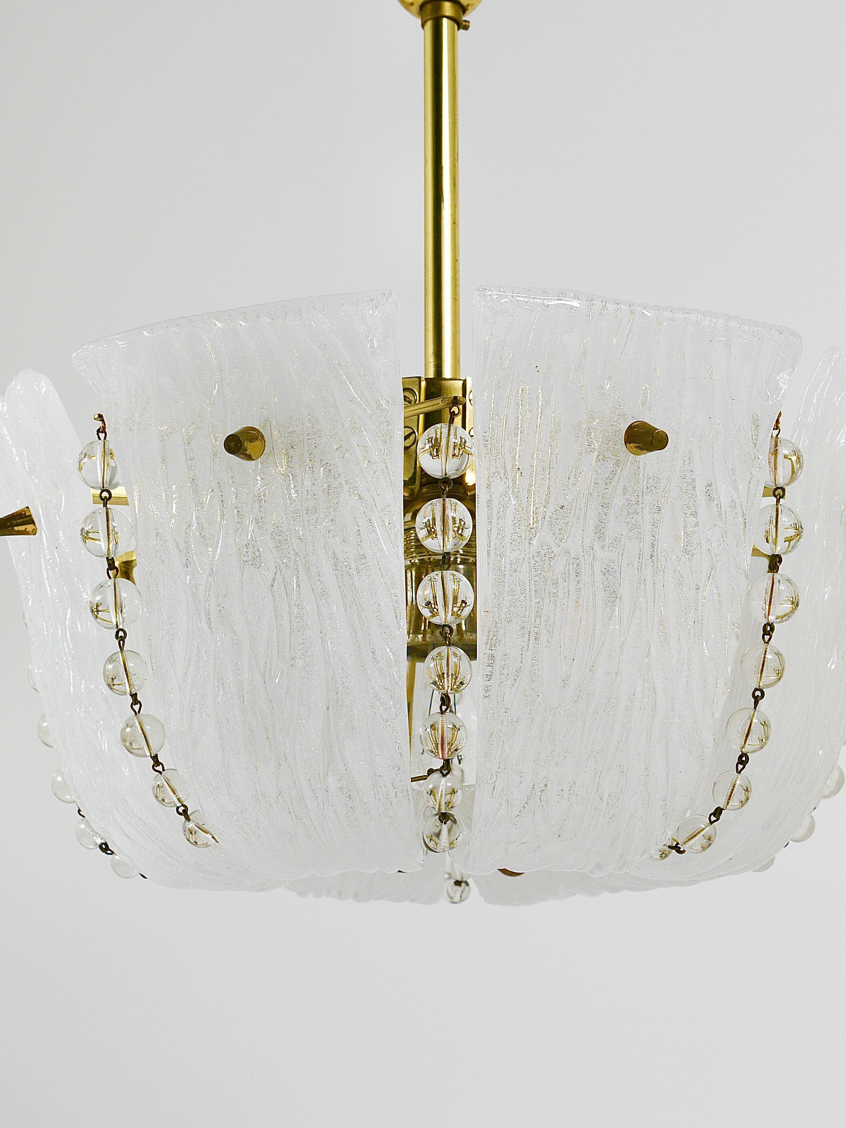 J.T. Kalmar Petite curved suspension basket, brass and glass, Austria, 1950s