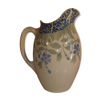 Old periwinkle broc in Lunéville porcelain