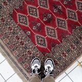 Tapis vintage ouzbek Boukhara fait main en laine – 126 x 181 cm – années 1960
