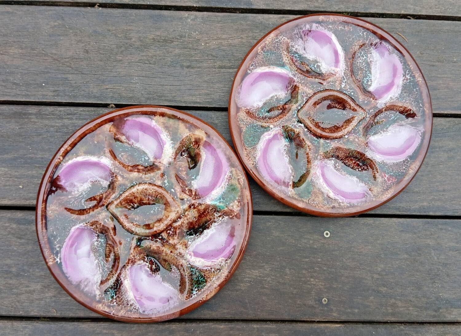 2 majolica oyster plates, Vallauris