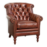 Fauteuil Chesterfield en cuir de vache couleur cognac de style anglais