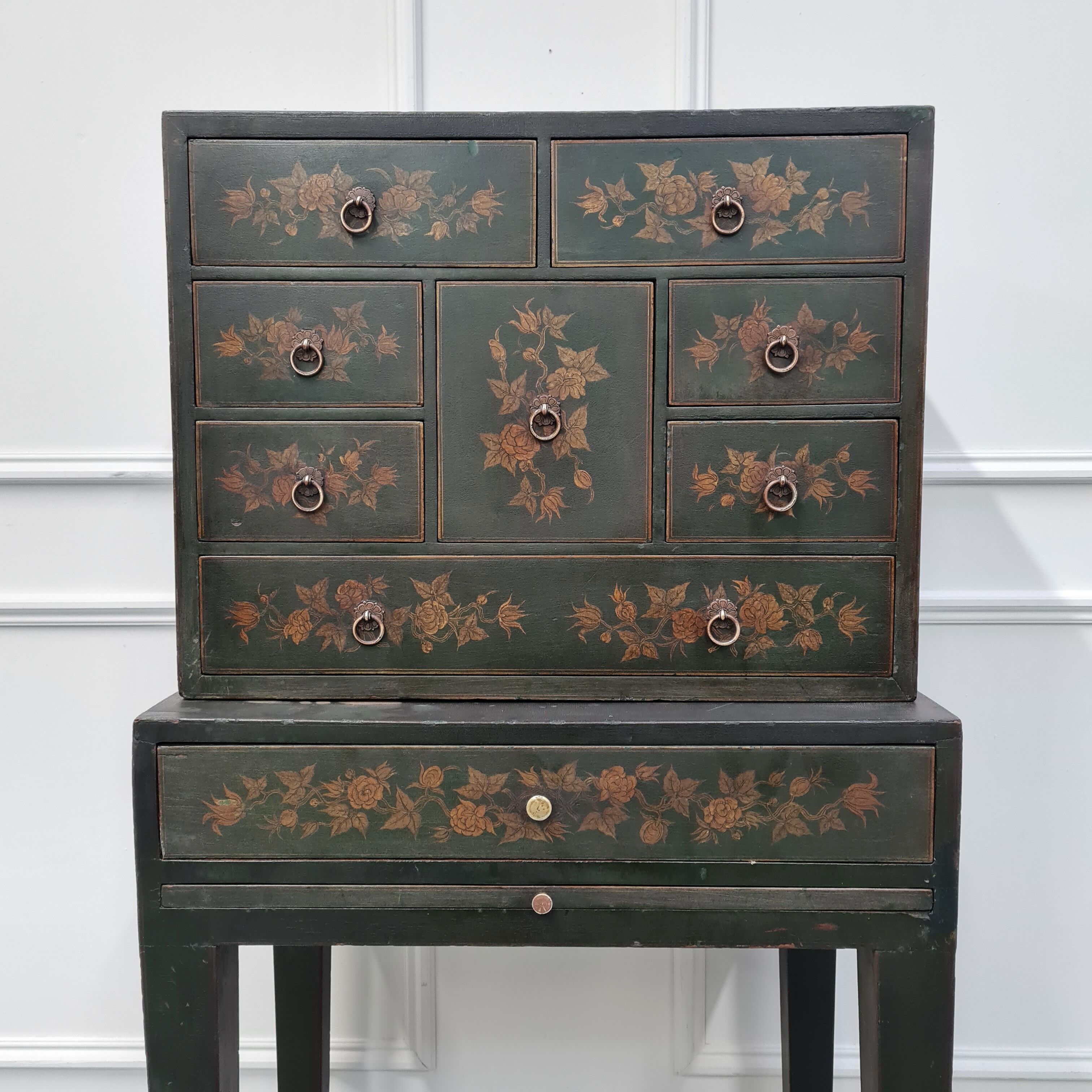 Decorative quality collectors antique cabinet c1880