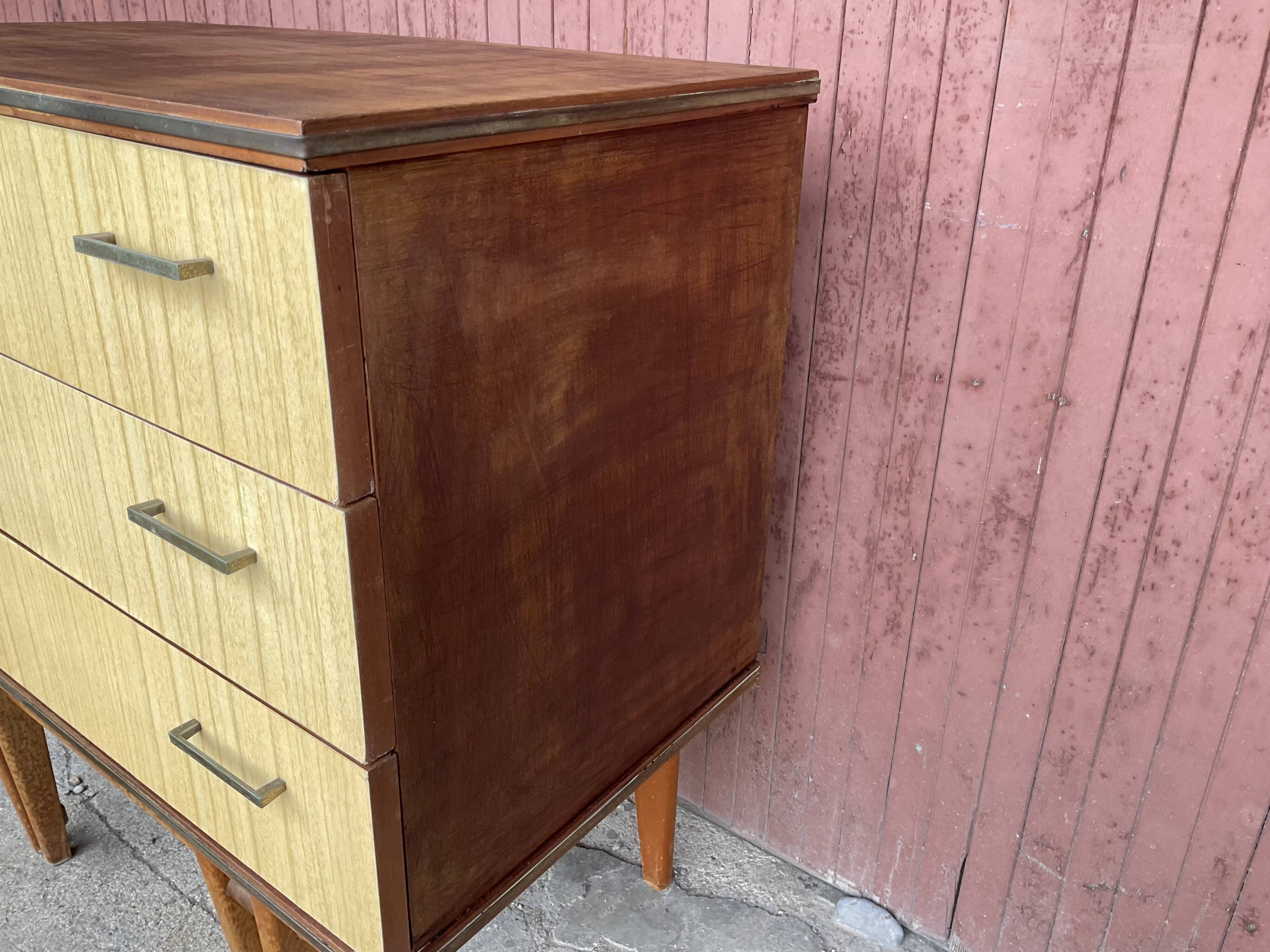 Vintage chest of drawers