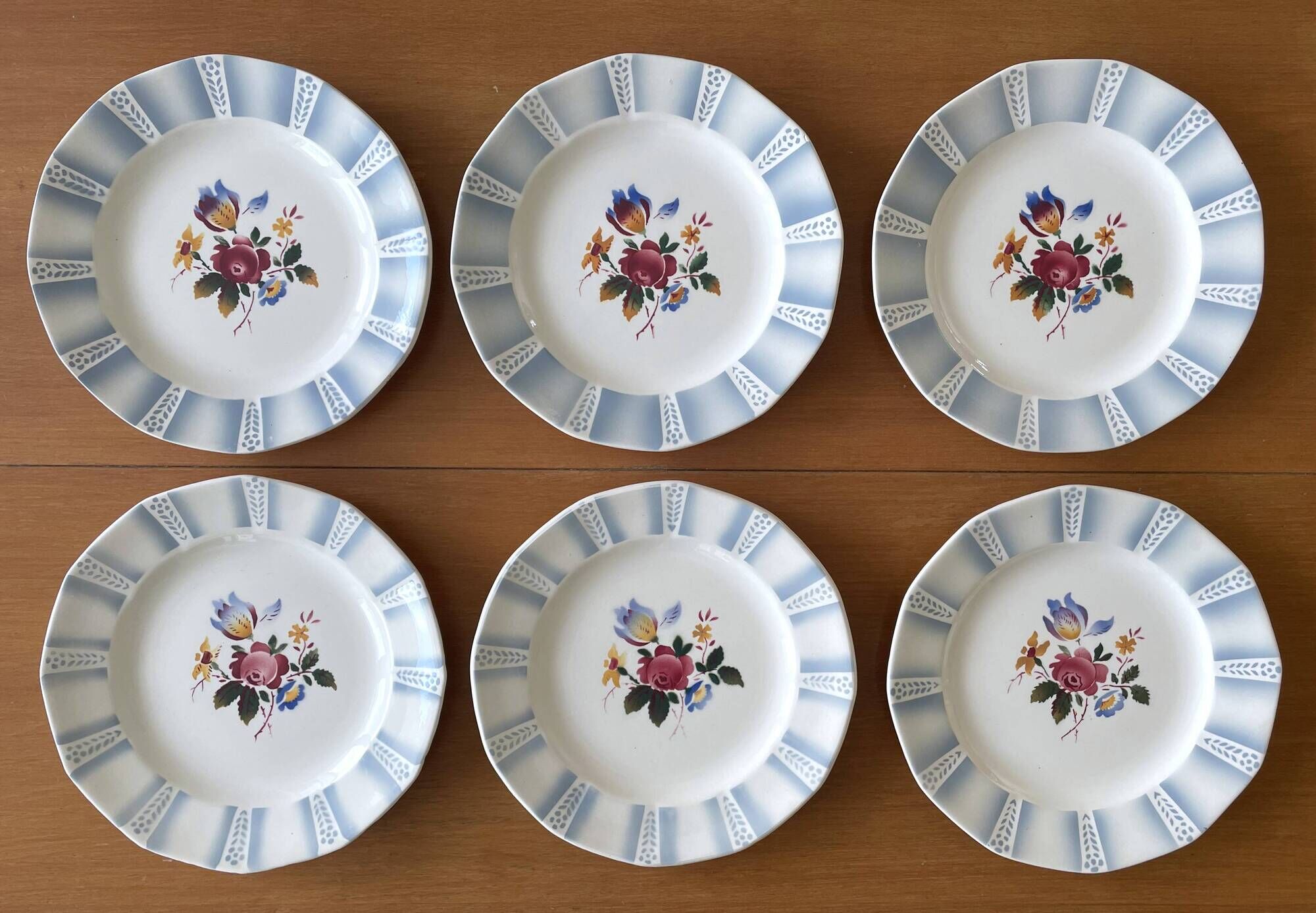 6 large flat antique plates in Sarreguemines earthenware