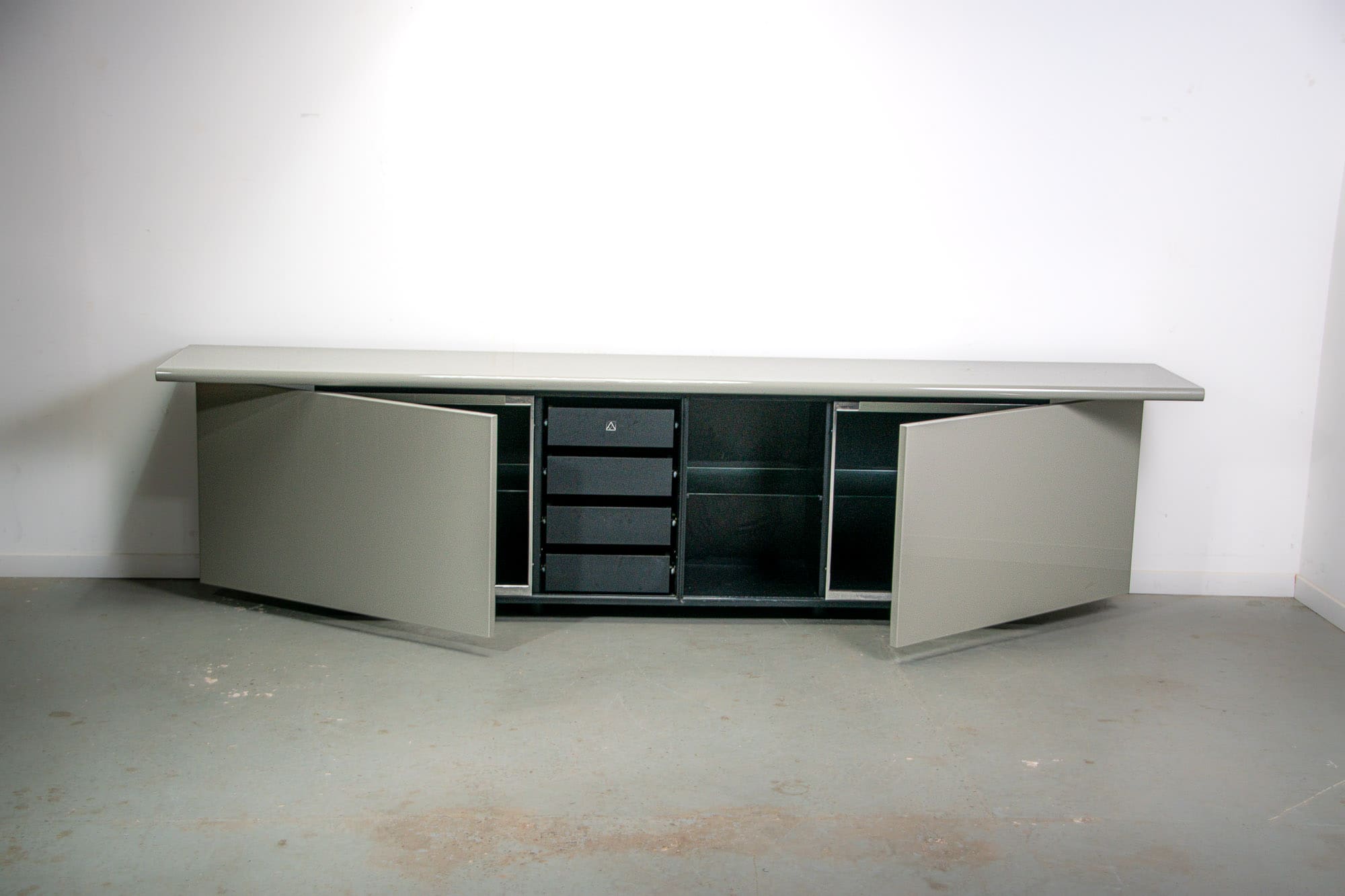 Buffet Sheraton par Giotto Stoppino pour Acerbis