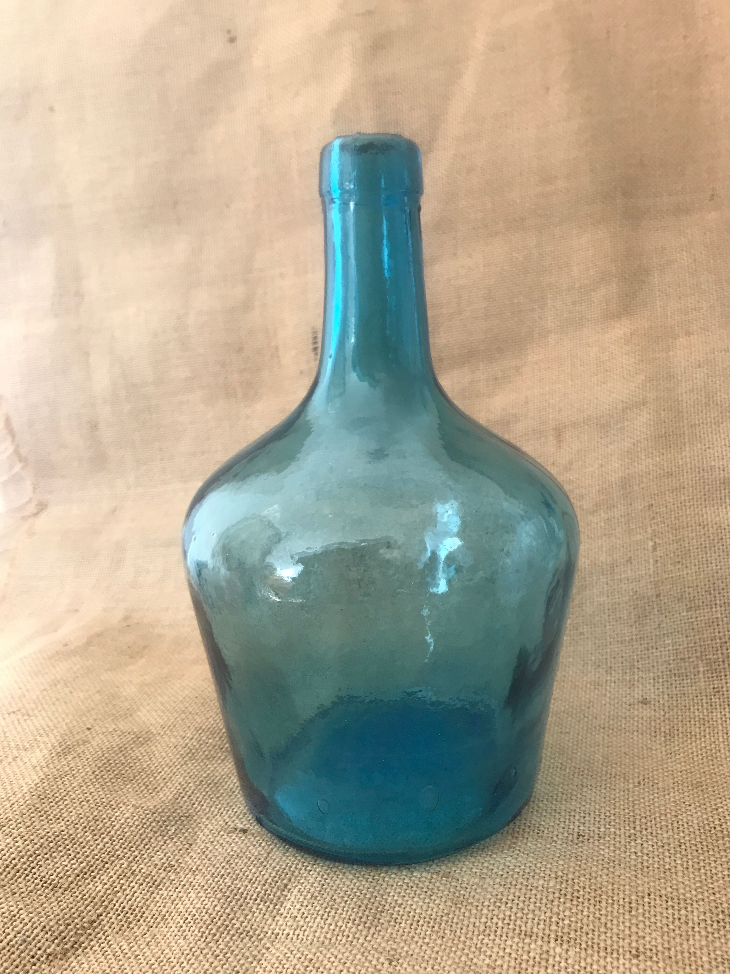Dame jeanne bleu
