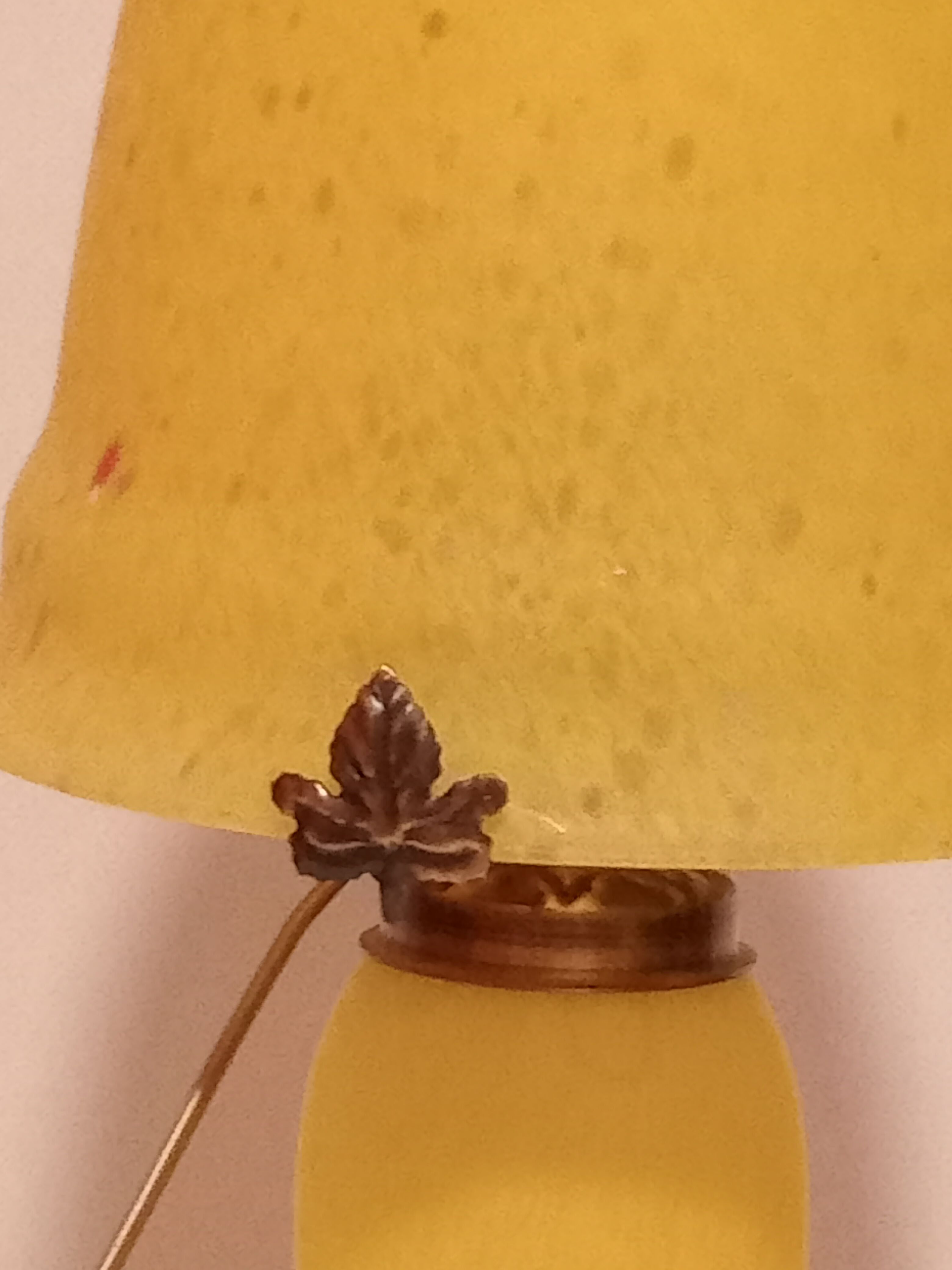 Mushroom lamp yellow glass paste spotted red