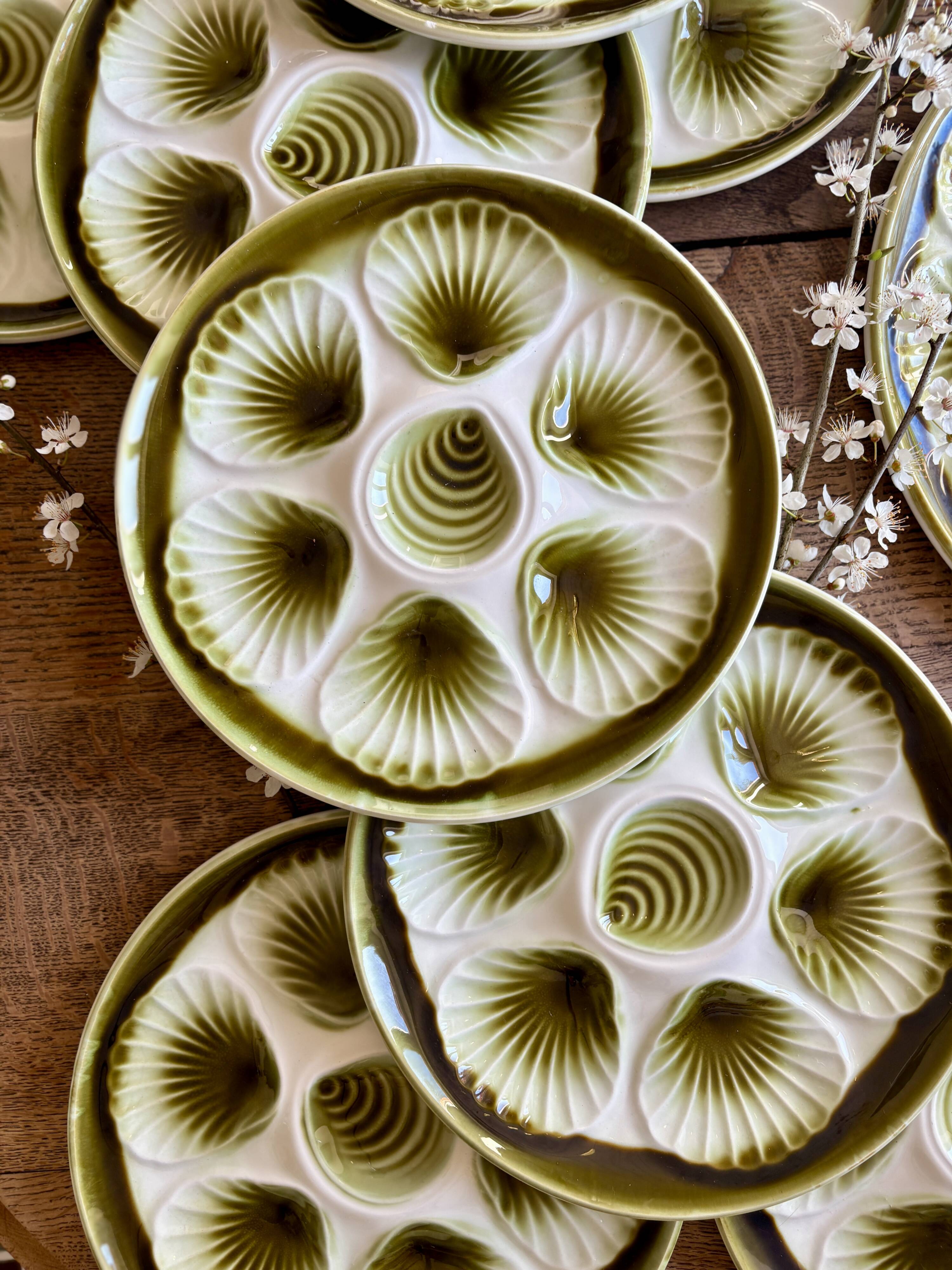 Vintage oyster service Moulin des Loups