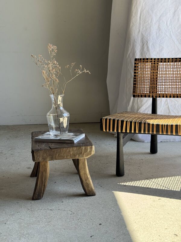 Petit stool, tabouret d'appoint en teck massif rectangulaire wabi-sabi H25
