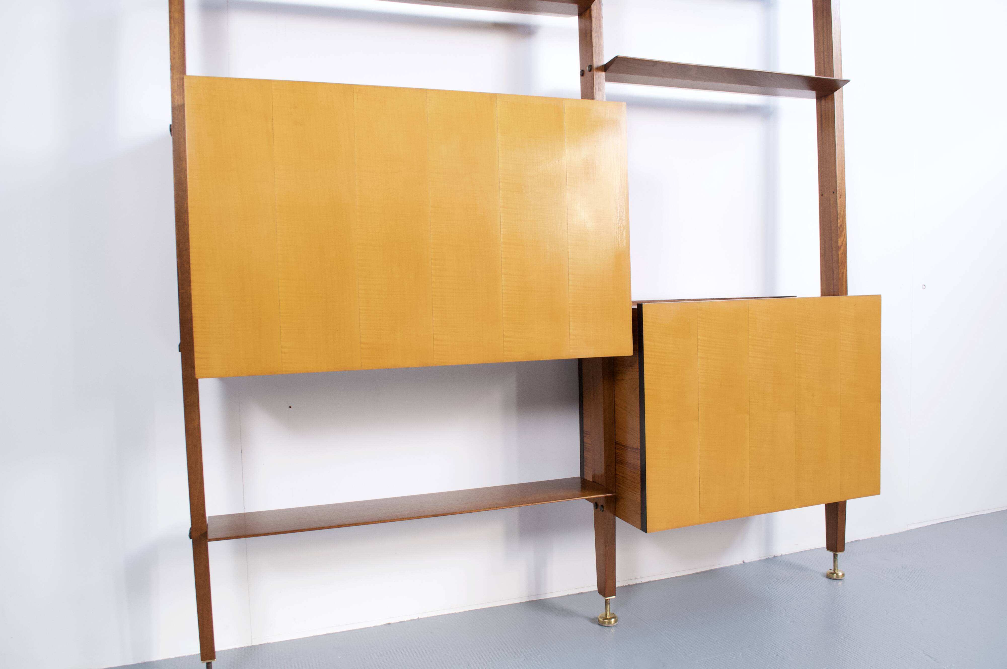 Italian modular shelf floor and ceiling rosewood 1960s