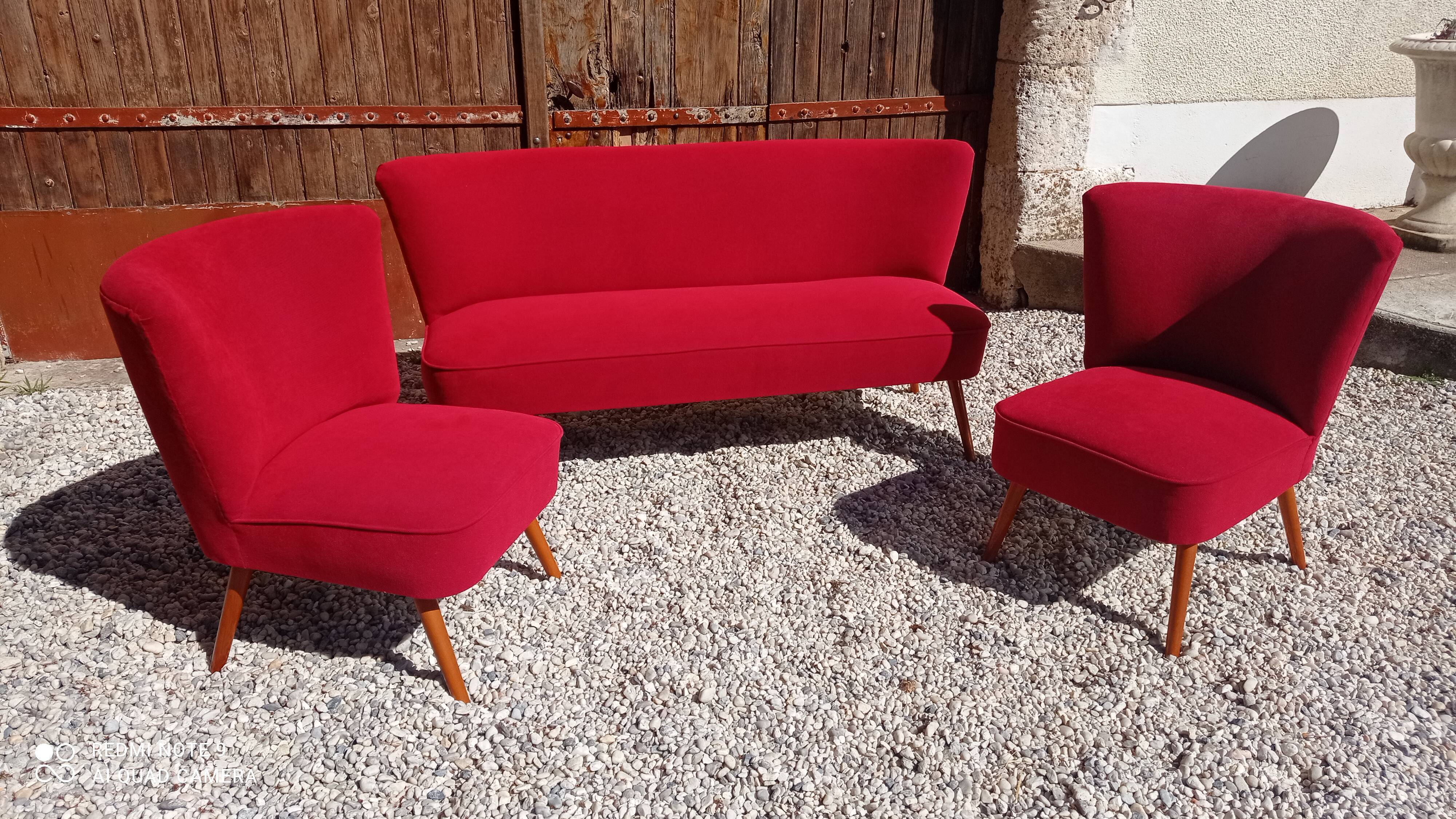 Sofa set and cocktail chairs
