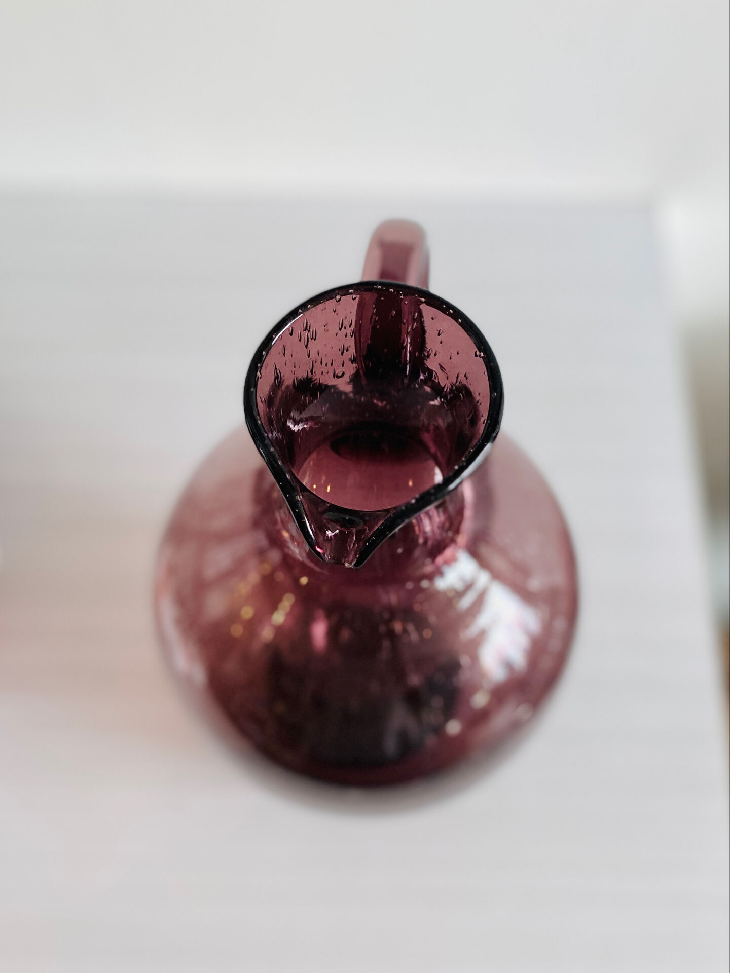 Ice pitcher carafe glassware Biot