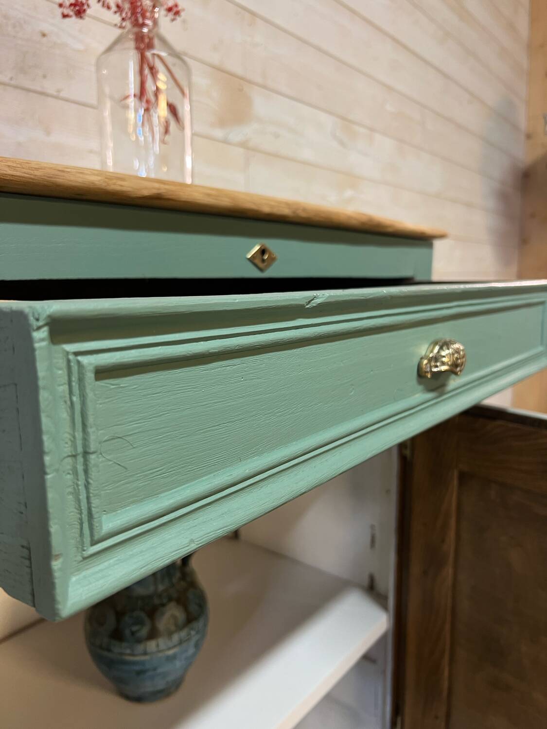 One-door buffet