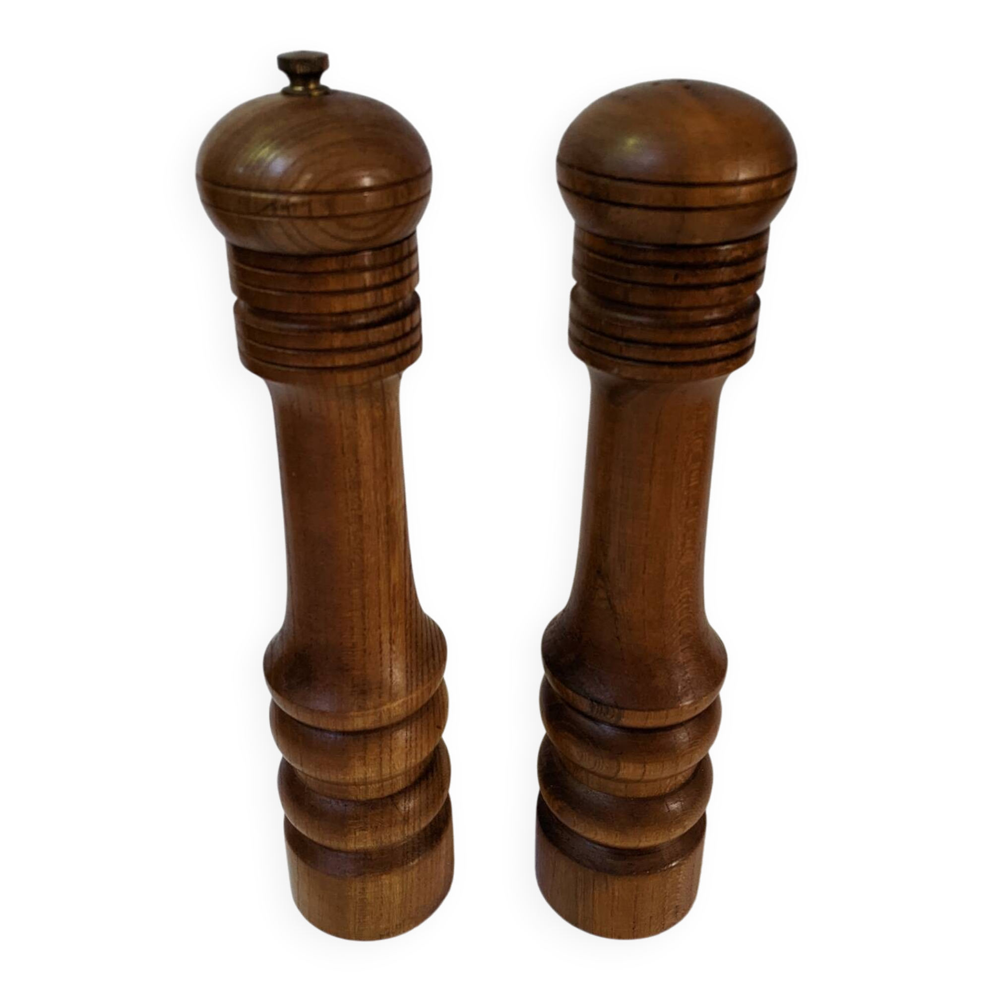 Salt and pepper mills Scandinavian country decor