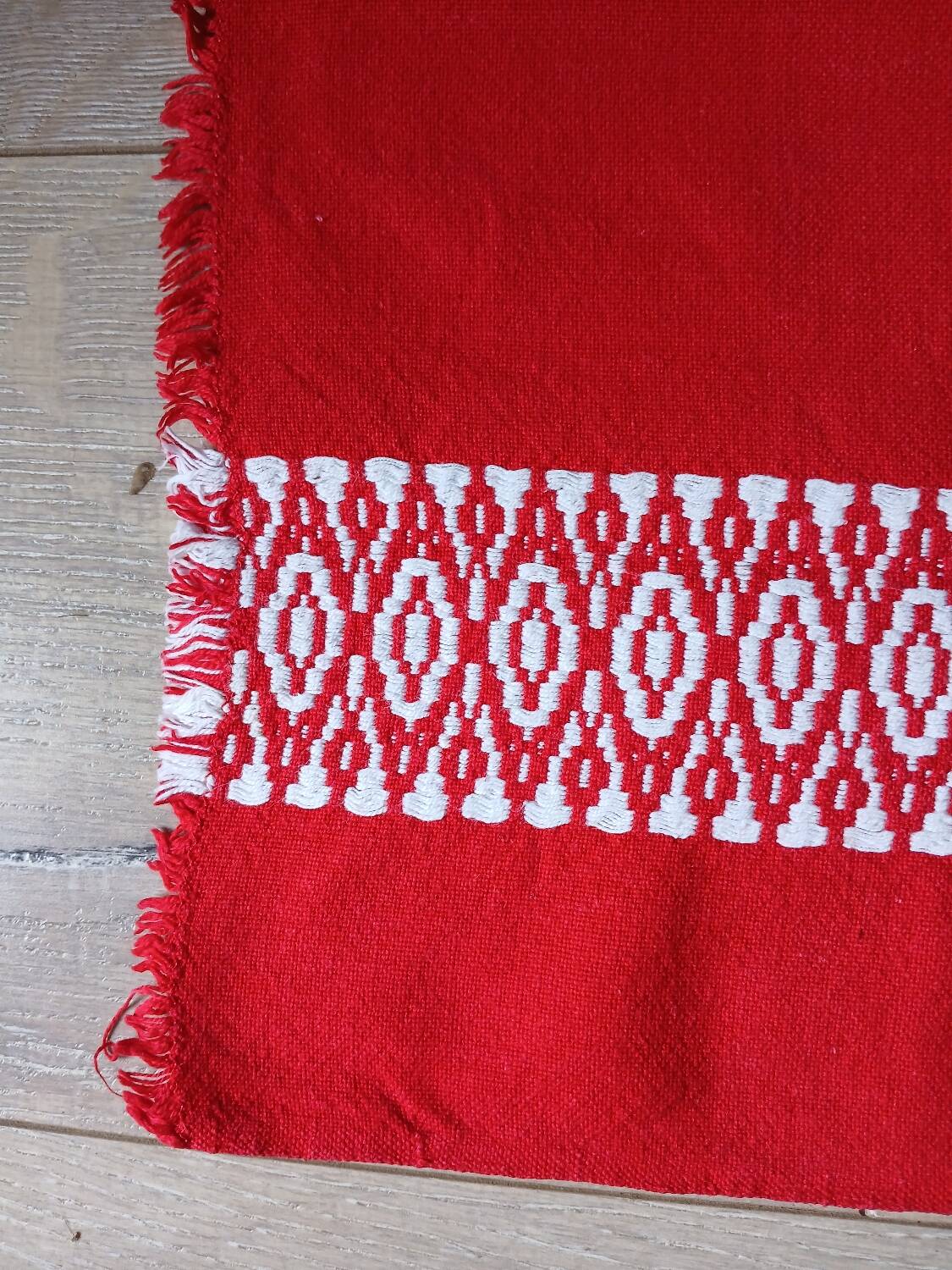 Tablecloth + 12 old napkins